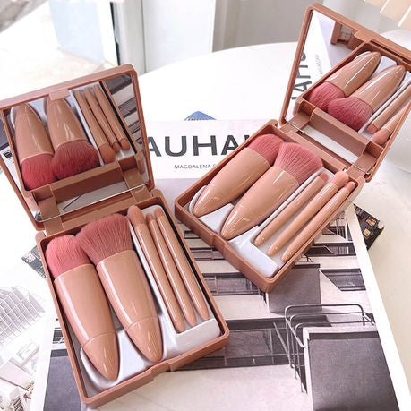 Mini Travel Makeup Brush Set with Box and Mirror - 5 Brushes