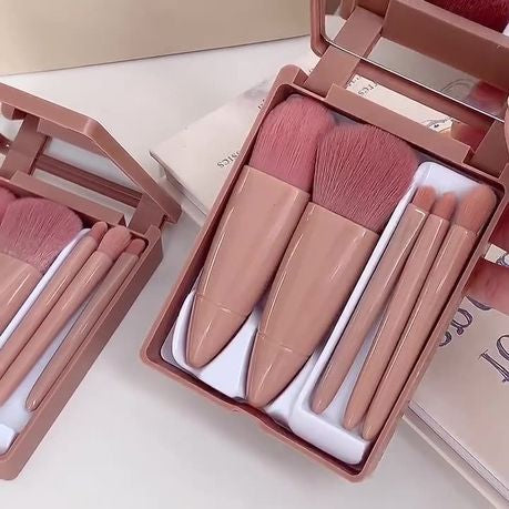 Mini Travel Makeup Brush Set with Box and Mirror - 5 Brushes
